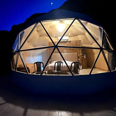 Hotel Wild Oryx Camp Bubbles Wadi Rum Exterior foto