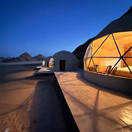 Hotel Wild Oryx Camp Bubbles Wadi Rum Exterior foto
